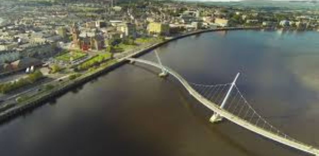 Qatar Airways Londonderry County Borough Office in UK