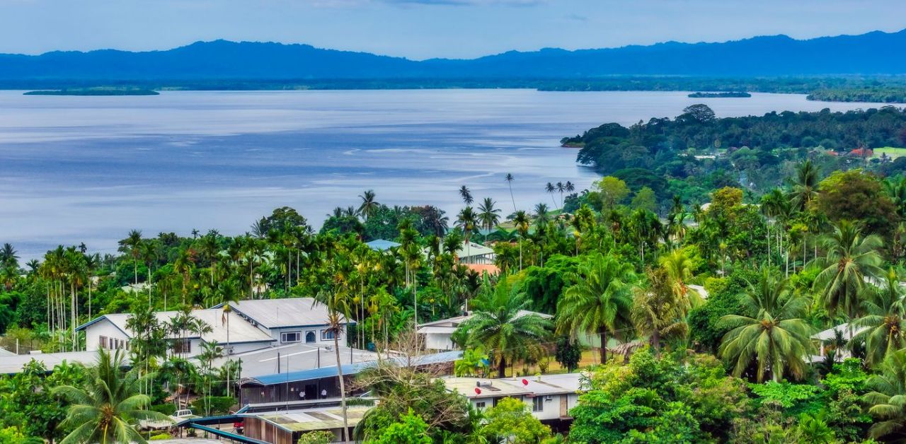 Alotau