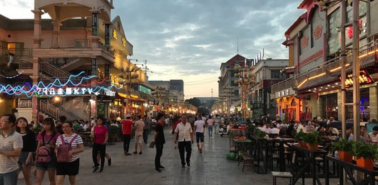 Zhongwei